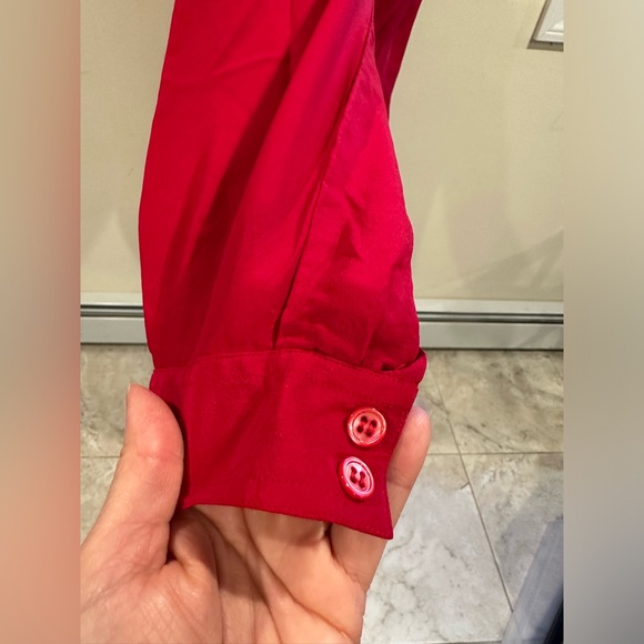 Jones New York Red Light Blouse Hidden Buttons. 1 Pocket & Pleated Side.Sz 8 - Picture 7 of 14